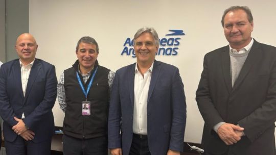 Llaryora se reunió con el presidente de Aerolíneas Argentinas Llaryora se reunió con el presidente de Aerolíneas Argentinas