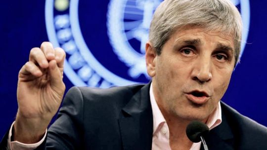 Luis Caputo aseguró: "No tengan dudas que las retenciones se van a ir durante la presidencia de Milei" Luis Caputo aseguró: "No tengan dudas que las retenciones se van a ir durante la presidencia de Milei"