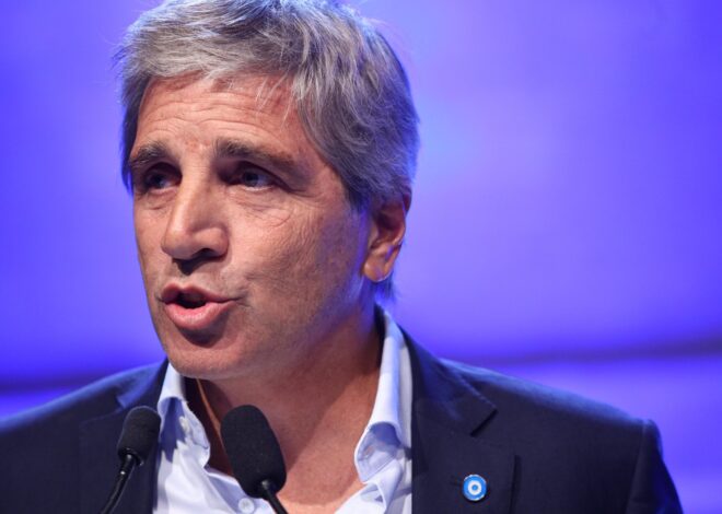 El Gobierno primero dijo que la sesión era inválida y ahora Caputo asegura que fue “lo mejor” que podía pasar El Gobierno primero dijo que la sesión era inválida y ahora Caputo asegura que fue “lo mejor” que podía pasar