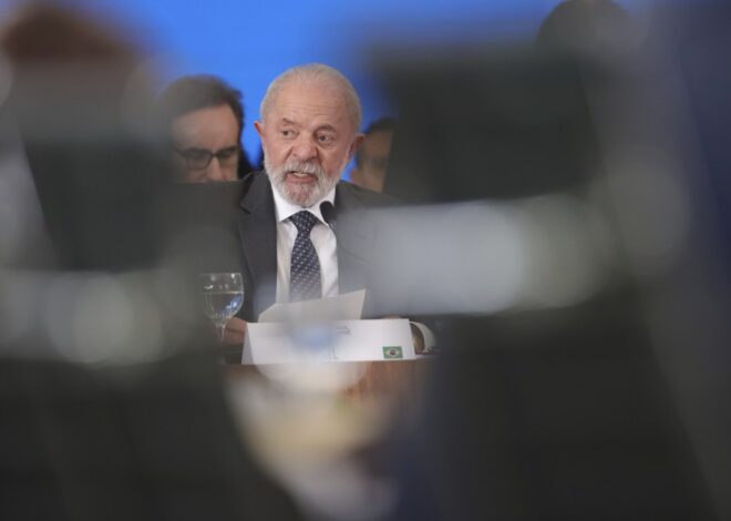 La justicia autoriza a Lula para visitar a Cristina pero en Brasil no confirman la reunión La justicia autoriza a Lula para visitar a Cristina pero en Brasil no confirman la reunión