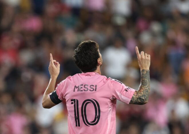 Lionel Messi y el nuevo récord: supera a Cristiano Ronaldo en la lucha por ser el máximo goleador de la historia Lionel Messi y el nuevo récord: supera a Cristiano Ronaldo en la lucha por ser el máximo goleador de la historia