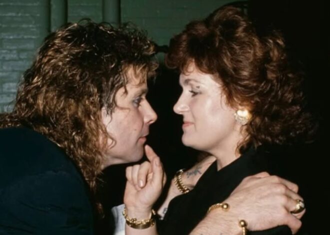 La historia de amor de Sharon y Ozzy Osbourne: entre el metal, las crisis y la lealtad La historia de amor de Sharon y Ozzy Osbourne: entre el metal, las crisis y la lealtad