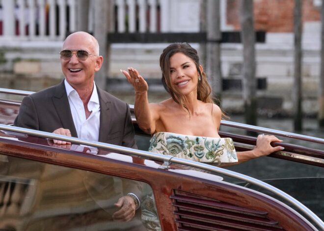 El imperio de Jeff Bezos y Lauren Sánchez: mansiones con gasolinera privada y el “reloj de los 10.000 años”