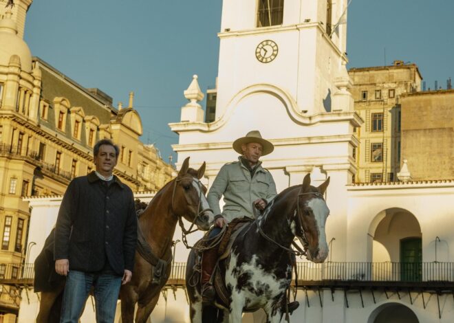 “Símbolo de la Argentina”. Una visita a un edificio emblemático revivió una gesta de hace 100 años “Símbolo de la Argentina”. Una visita a un edificio emblemático revivió una gesta de hace 100 años