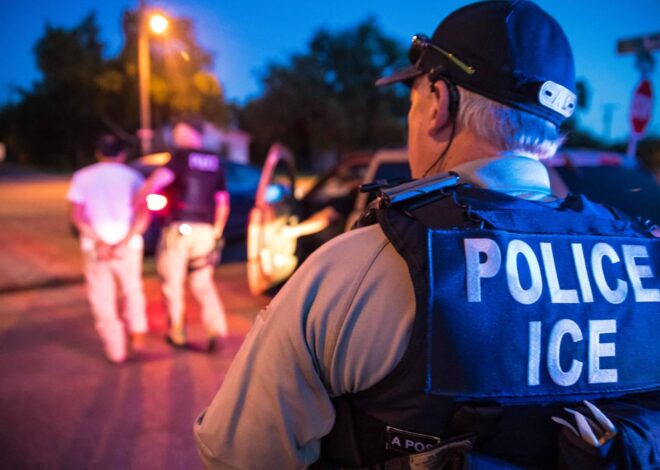 Migrantes enfrentan al ICE para defender a guatemalteco detenido en San Diego: “No hay registros de él”