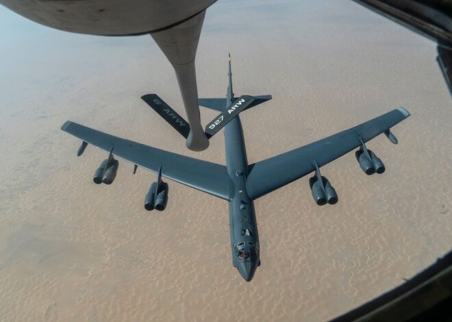 Video: la maniobra de escape de un avión comercial ante un bombardero B‑52 Video: la maniobra de escape de un avión comercial ante un bombardero B‑52
