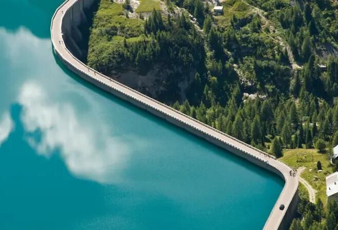 Cómo la construcción de gigantescas represas desplazó los polos magnéticos de la Tierra Cómo la construcción de gigantescas represas desplazó los polos magnéticos de la Tierra