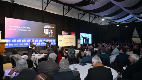 Institucionalidad, economía electoral y un “Milei parecido a Jesús”: las perlas que dejó la cena de ACDE