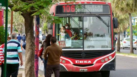 Empresas de colectivos pidieron suspensiones y recortes salariales en el Gran Resistencia