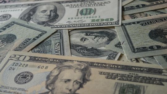 A cuánto cerró el dólar blue hoy jueves 10 de julio