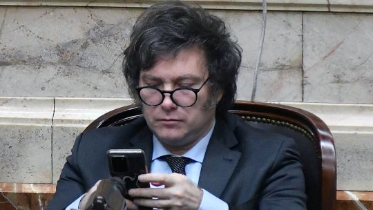 ¿Se reabre el caso $Libra?: un fiscal dictaminó que la cuenta verificada en X de Javier Milei fue usada con fines oficiales ¿Se reabre el caso $Libra?: un fiscal dictaminó que la cuenta verificada en X de Javier Milei fue usada con fines oficiales