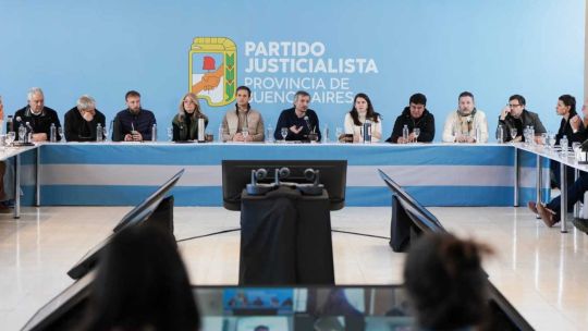 El PJ bonaerense avanza hacia las elecciones entre llamados a la unidad y tensiones por el cierre de listas El PJ bonaerense avanza hacia las elecciones entre llamados a la unidad y tensiones por el cierre de listas
