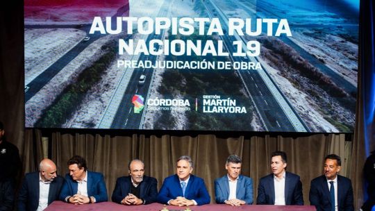 Fuerte reclamo de Llaryora a la Nación por la Ruta 19: “No podemos esperar más, necesitamos que firmen el traspaso para poder entrar con las