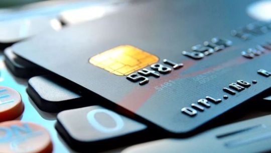 Aseguran que la mora bancaria anticipa dificultades para sostener el consumo