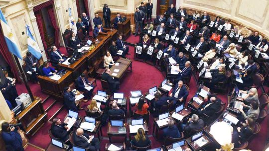 El Congreso firmó nuevas paritarias y la dieta de los senadores alcanzó los $10 millones en bruto El Congreso firmó nuevas paritarias y la dieta de los senadores alcanzó los $10 millones en bruto