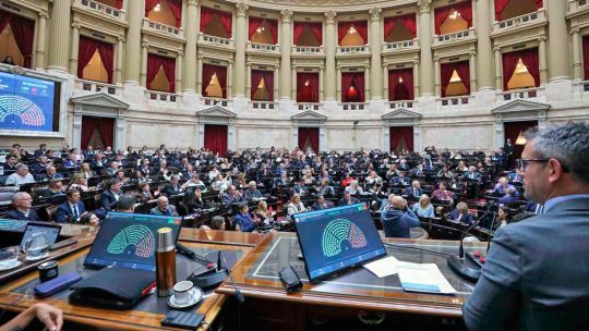 La oposición vuelve a la carga contra Javier Milei en la Cámara de Diputados: qué proyectos se tratan este miércoles