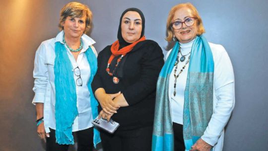 “Nosotras pudimos crear una nueva lengua: creemos que la paz es la única solución” “Nosotras pudimos crear una nueva lengua: creemos que la paz es la única solución”