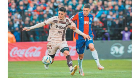 Platense arruinó la visita de hinchas de San Lorenzo a Vicente López Platense arruinó la visita de hinchas de San Lorenzo a Vicente López