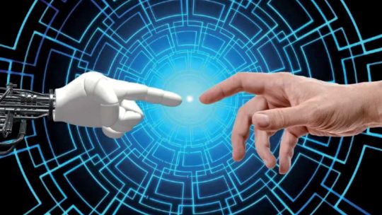 La Inteligencia Artificial mejora el periodismo, no lo condena