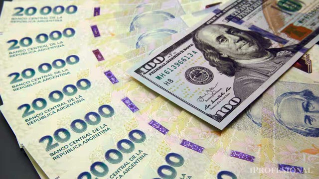 "Plan Sin Platita": las tres medidas de Caputo para mantener el dólar en calma hasta las elecciones
