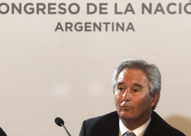Quirno negó un "corralón" y advirtió a los bancos: "No les vamos a dar liquidez"