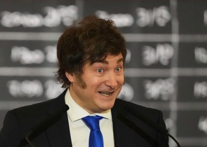 La Escuela Austríaca pide quitarle un premio a Milei porque su conocimiento de economía es "defectuoso" La Escuela Austríaca pide quitarle un premio a Milei porque su conocimiento de economía es "defectuoso"