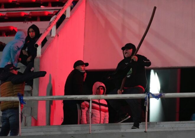 Patricia tuvo que darle explicaciones a Boric por el desastre de la cancha de Independiente Patricia tuvo que darle explicaciones a Boric por el desastre de la cancha de Independiente