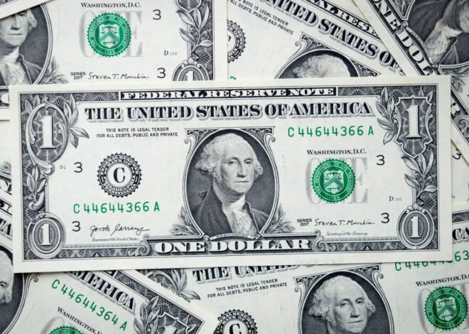 “Legal Tender Note”: así luce el billete de US$1, con un sello rojo, que en realidad vale más de US$26.000