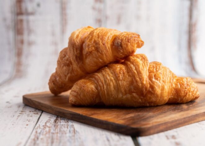 Croissants caseros: la receta práctica para hacerlos perfectos en casa Croissants caseros: la receta práctica para hacerlos perfectos en casa
