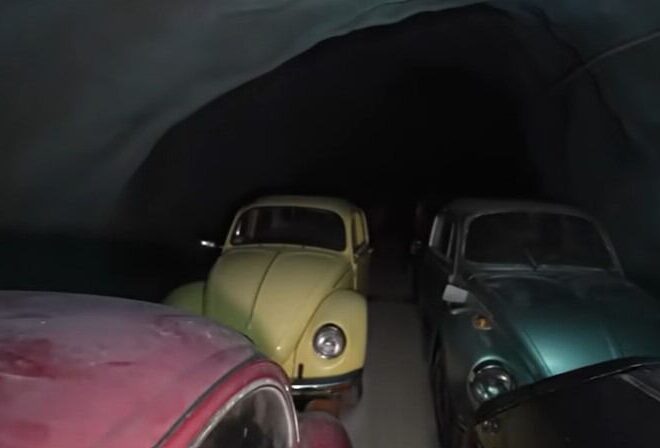 Encontraron un cementerio de autos clásicos en una mina abandonada con una peculiar característica Encontraron un cementerio de autos clásicos en una mina abandonada con una peculiar característica