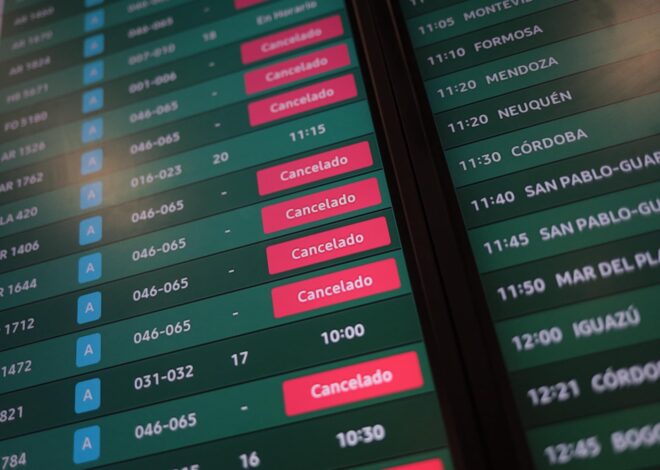 Los controladores aéreos levantaron el paro previsto para el sábado tras una tensa negociación con el Gobierno