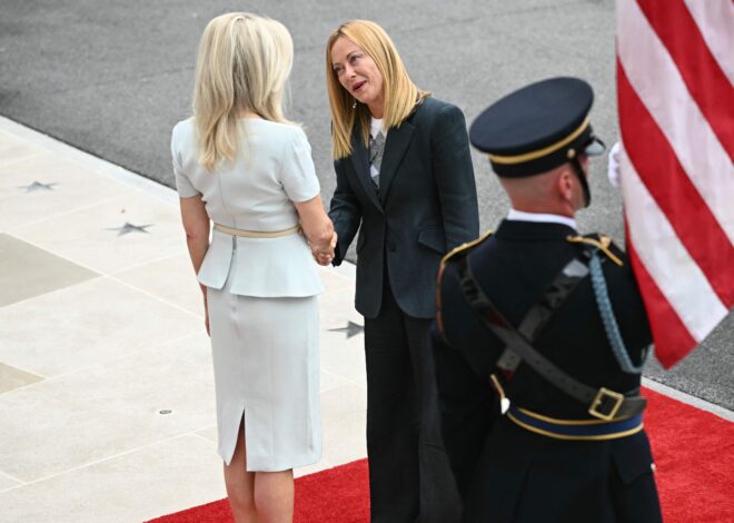 Trump, Zelensky y los líderes europeos se reúnen en la Casa Blanca, en vivo: últimas noticias de la cumbre en Washington Trump, Zelensky y los líderes europeos se reúnen en la Casa Blanca, en vivo: últimas noticias de la cumbre en Washington