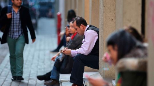 La primarización de la economía no compensa la pérdida de empleo de los sectores más productivos La primarización de la economía no compensa la pérdida de empleo de los sectores más productivos