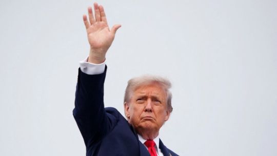 Trump afirmó que Estados Unidos quedará "implicado" en la seguridad de Ucrania en el futuro Trump afirmó que Estados Unidos quedará "implicado" en la seguridad de Ucrania en el futuro