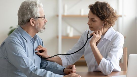 Mortalidad cardiovascular en mínimos históricos: el avance médico que cambió el destino del corazón