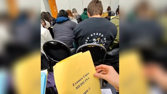 El Gobierno denunció por fraude a los médicos que se copiaron en el examen de residencias El Gobierno denunció por fraude a los médicos que se copiaron en el examen de residencias
