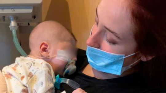 Giovanni, el bebé que sobrevive en terapia intensiva por fentanilo contaminado en Córdoba Giovanni, el bebé que sobrevive en terapia intensiva por fentanilo contaminado en Córdoba