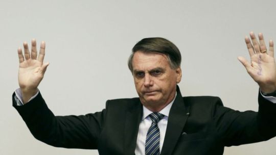 Jair Bolsonaro afronta arresto domiciliario total por "violar condiciones judiciales" Jair Bolsonaro afronta arresto domiciliario total por "violar condiciones judiciales"