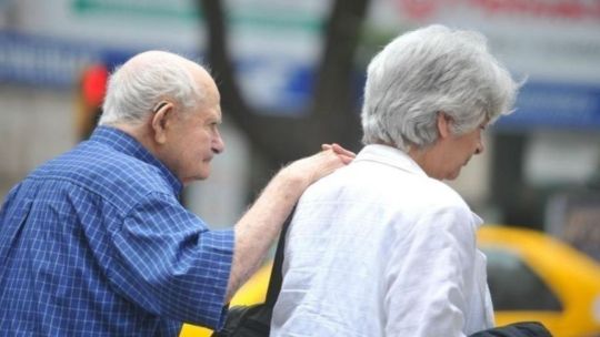 Jubilados: advierten que el pago de servicios se lleva gran parte del haber