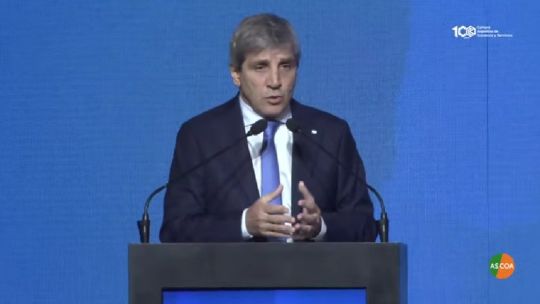 Luis Caputo sobre la derrota en el Congreso: "No nos vamos a mover un ápice del programa económico"
