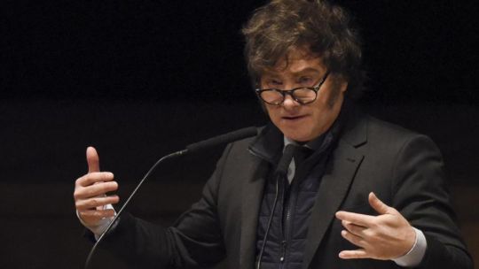 Javier Milei ya firmó el veto contra el aumento de las jubilaciones y los fondos para discapacidad