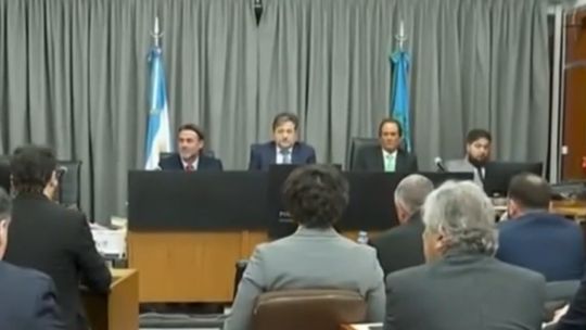 La Justicia rechazó las recusaciones contra los jueces Alberto Gaig y Pablo Rolón en la causa que investiga la muerte de Diego Maradona La Justicia rechazó las recusaciones contra los jueces Alberto Gaig y Pablo Rolón en la causa que investiga la muerte de Diego Maradona
