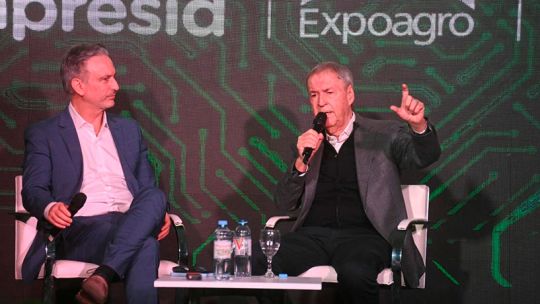 Schiaretti comenzó la campaña: "Las retenciones son un verdadero robo al complejo agroalimentario" Schiaretti comenzó la campaña: "Las retenciones son un verdadero robo al complejo agroalimentario"