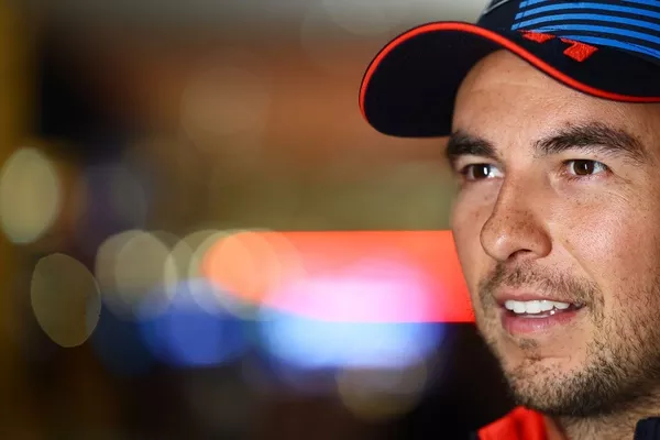 Checo Pérez está cerca de ser anunciado como piloto de Cadillac para la F1 2026 sergio-perez-red-bull-racing