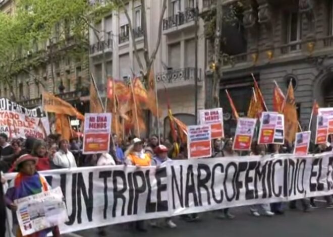 Incidentes en la marcha por el triple crimen de Florencio Varela: agredieron a un cronista de LN+