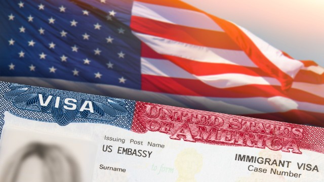 Estados Unidos habría pausado el acuerdo para que argentinos viajen sin visa