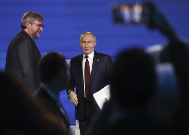 Putin rechaza las acusaciones de Patricia: "Ver espías rusos en cada esquina es irracional y destructivo"