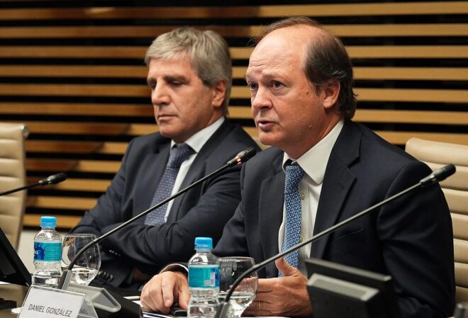 Bronca en Bunge con Caputo porque les madrugó Profertil: amenazan con no liquidar Bronca en Bunge con Caputo porque les madrugó Profertil: amenazan con no liquidar