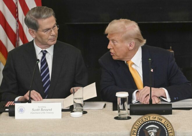 El secretario del Tesoro dijo que Argentina es un aliado "sistemáticamente importante" y habló de un swap El secretario del Tesoro dijo que Argentina es un aliado "sistemáticamente importante" y habló de un swap
