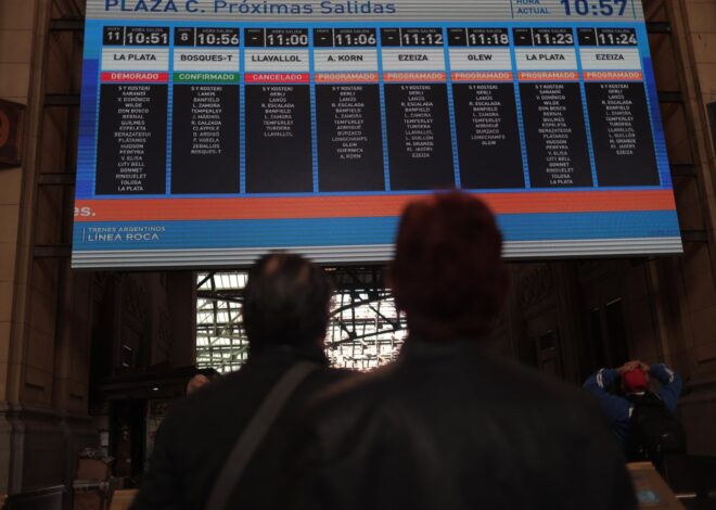 Paro de trenes, en vivo: sin acuerdo, cómo funcionan las líneas este viernes 26 de septiembre Paro de trenes, en vivo: sin acuerdo, cómo funcionan las líneas este viernes 26 de septiembre
